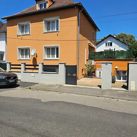 Deluxe Marc - De Tourisme Classe Avec Parking Gratuit Apartment *