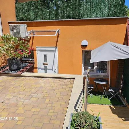 Marc - Classe Avec Parking Štrasburk